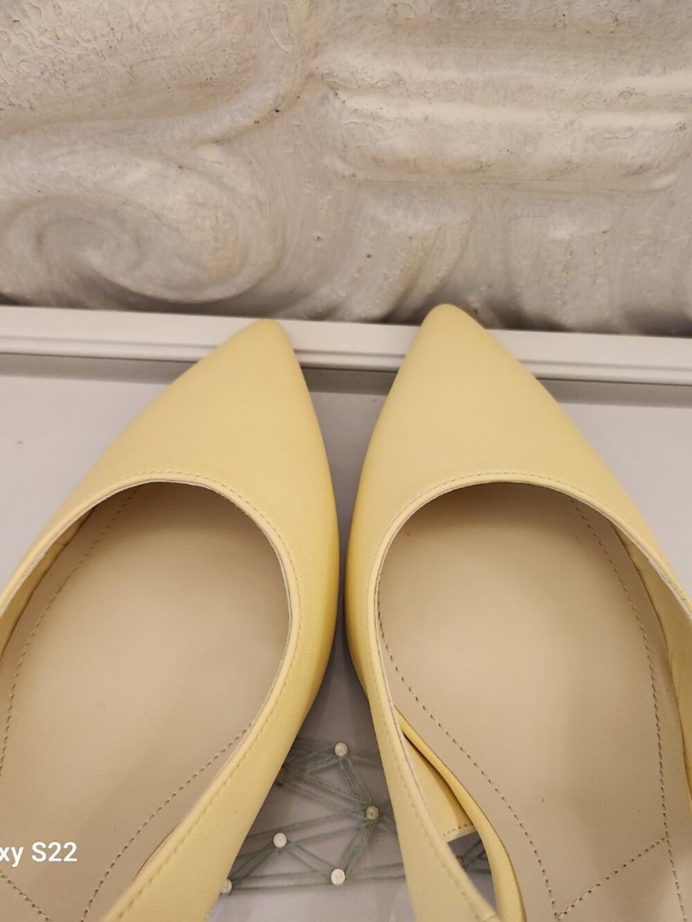 Franco Sarto "Kate" Yellow" Kitten Heeled Slingbacks. NIB. Size 9.5 - Picture 6 of 10
